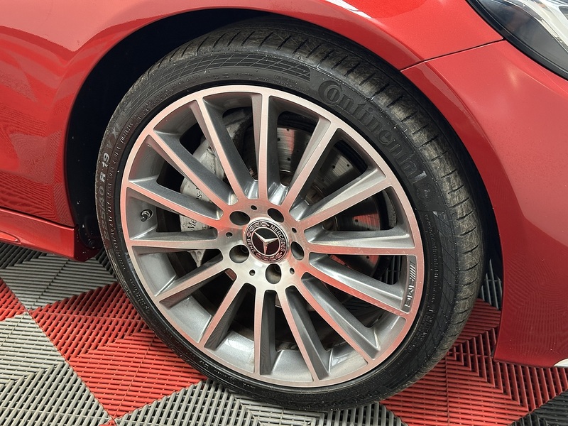 Mercedes-Benz C Class C300 AMG Line - U1484