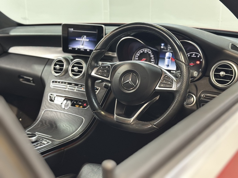Mercedes-Benz C Class C300 AMG Line - U1484