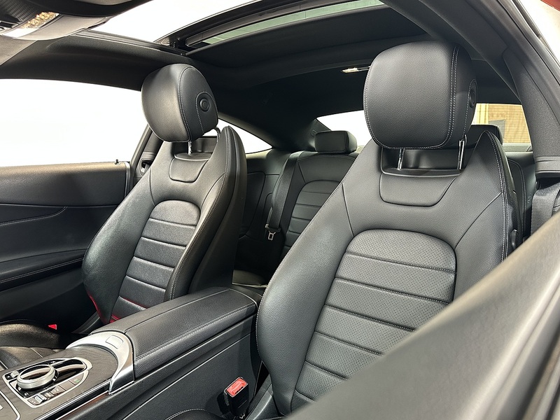 Mercedes-Benz C Class C300 AMG Line - U1484