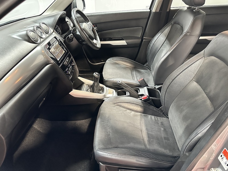 Suzuki Vitara SZ5 - U1487