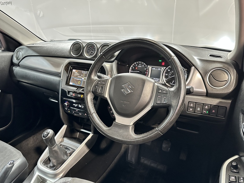 Suzuki Vitara SZ5 - U1487