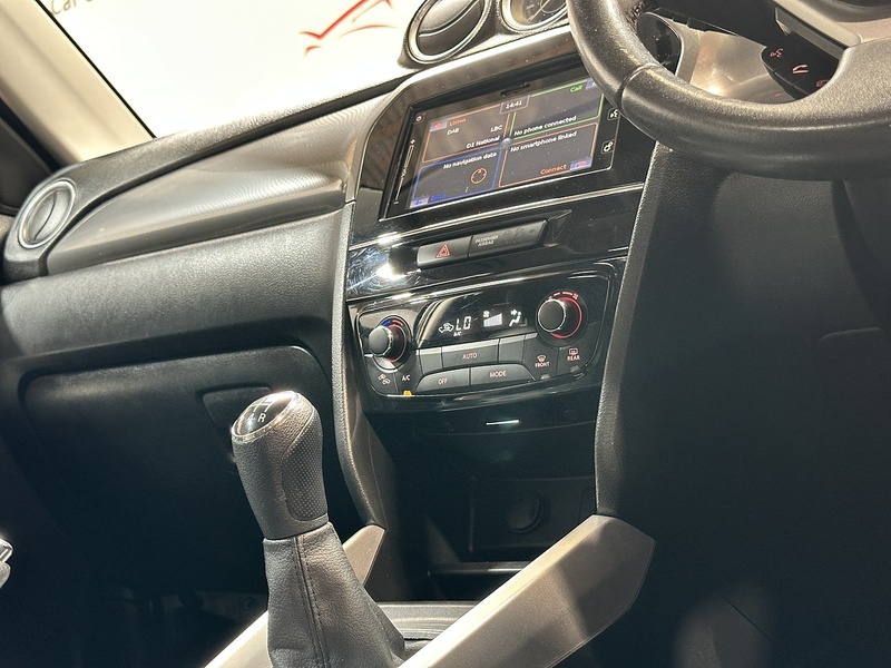 Suzuki Vitara SZ5 - U1487