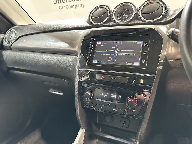 Suzuki Vitara SZ5 - U1487