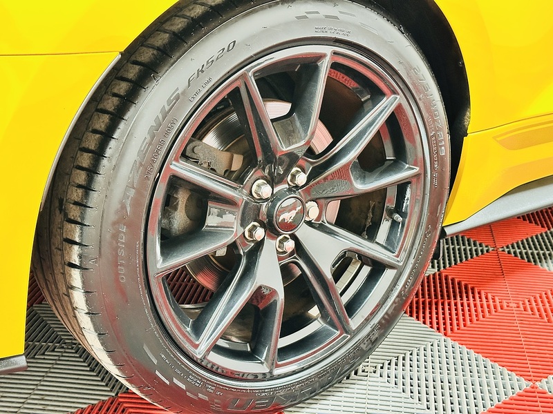 Ford Mustang V8 GT Shadow Edition - U1493