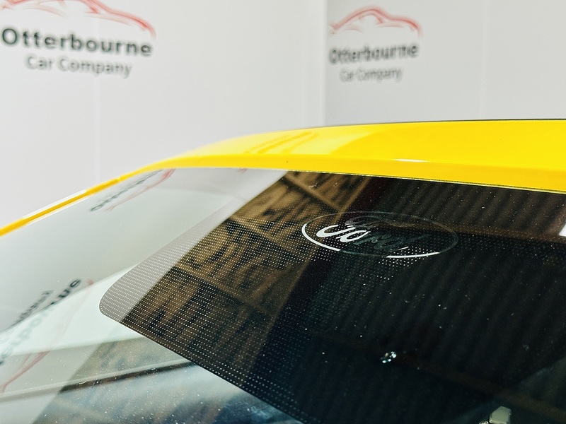 Ford Mustang V8 GT Shadow Edition - U1493