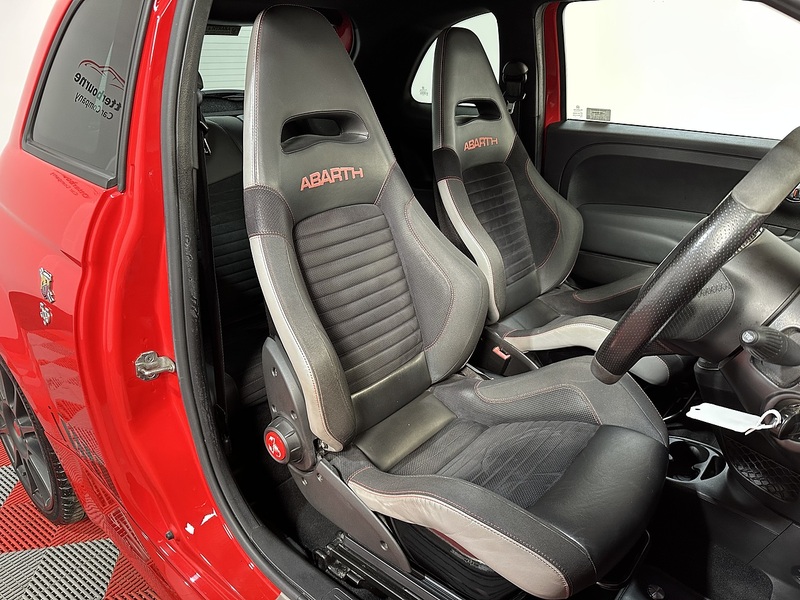 Abarth 595 T-Jet Competizione - U1494