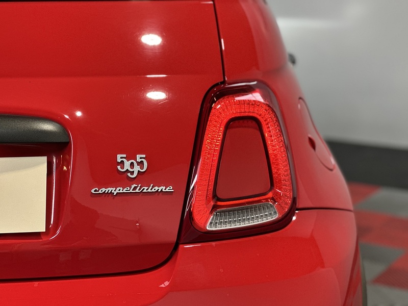 Abarth 595 T-Jet Competizione - U1494