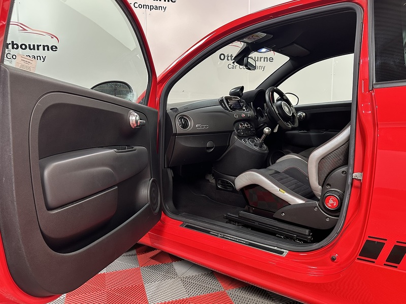 Abarth 595 T-Jet Competizione - U1494