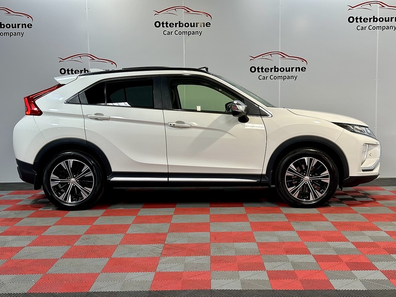 Mitsubishi Eclipse Cross T 4 - U1499