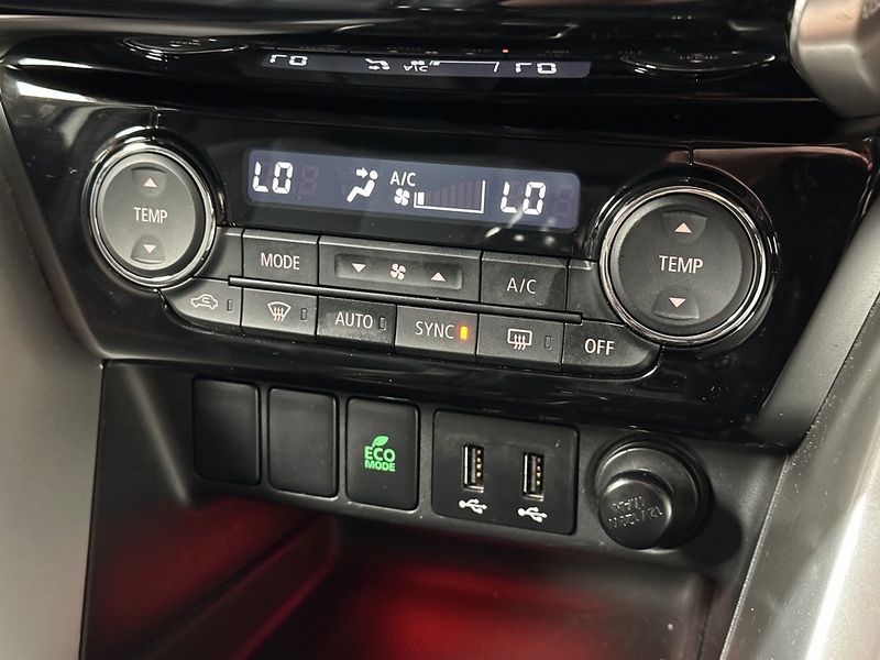 Mitsubishi Eclipse Cross T 4 - U1499