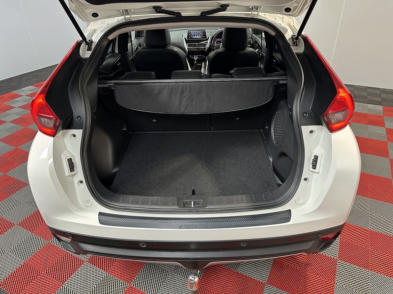 Mitsubishi Eclipse Cross T 4 - U1499