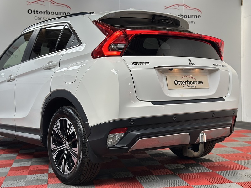 Mitsubishi Eclipse Cross T 4 - U1499