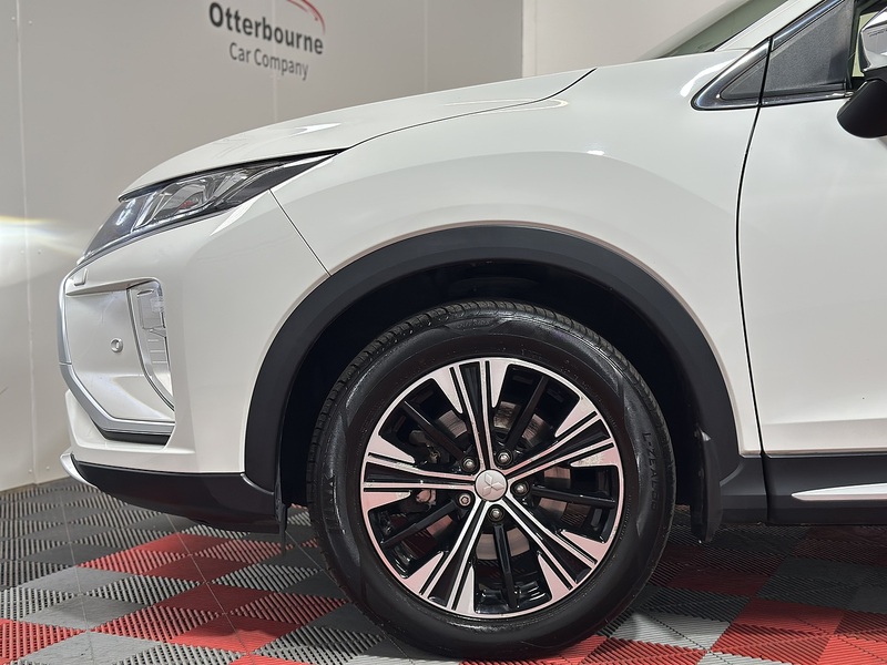 Mitsubishi Eclipse Cross T 4 - U1499
