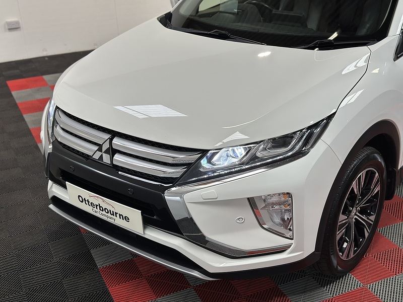 Mitsubishi Eclipse Cross T 4 - U1499