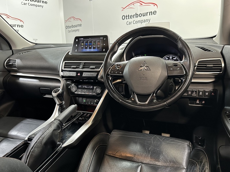 Mitsubishi Eclipse Cross T 4 - U1499