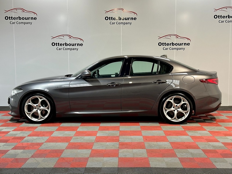Alfa Romeo Giulia T Veloce - U1502