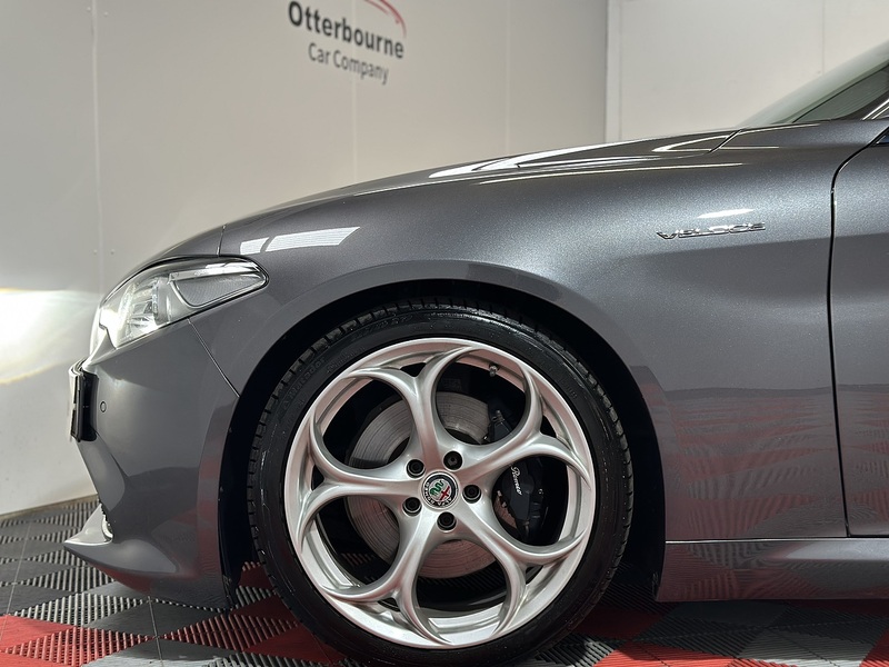 Alfa Romeo Giulia T Veloce - U1502