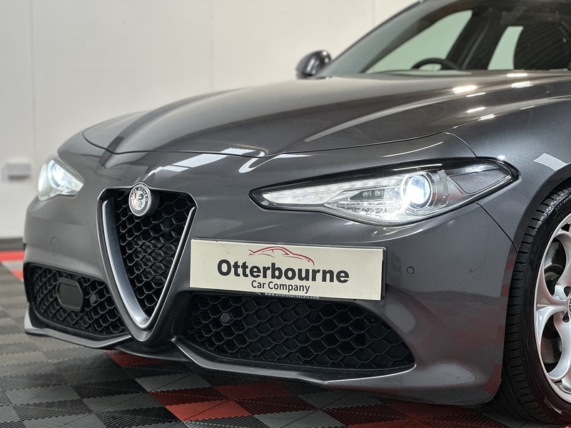 Alfa Romeo Giulia T Veloce - U1502