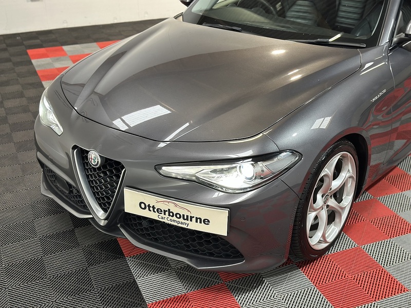 Alfa Romeo Giulia T Veloce - U1502