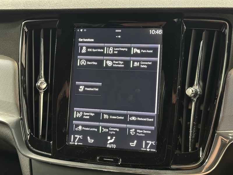 Volvo V90 D4 R-Design - U1503