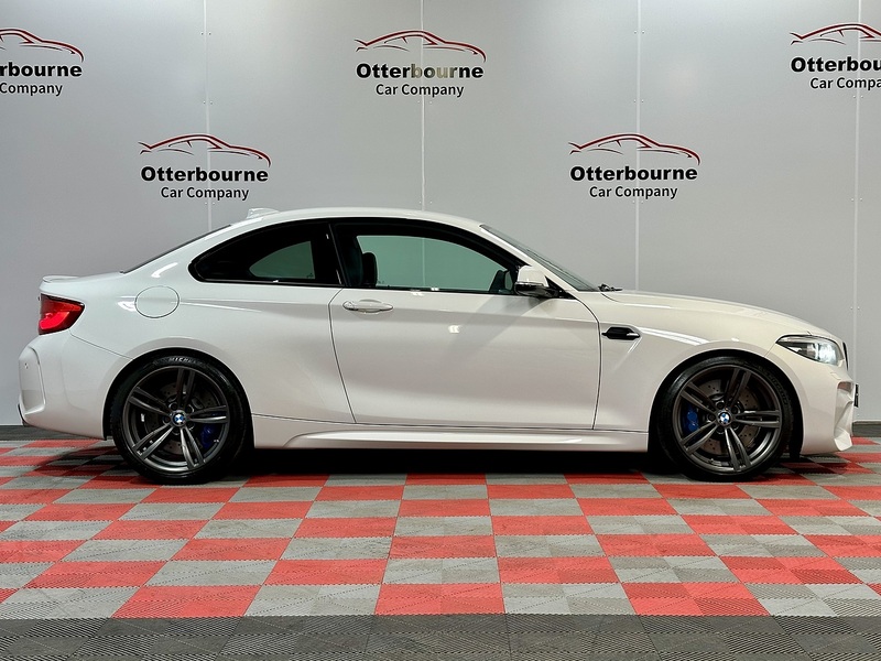 BMW M2 i - U1505