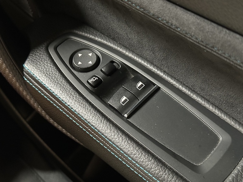 BMW M2 i - U1505