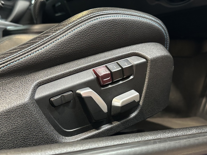 BMW M2 i - U1505