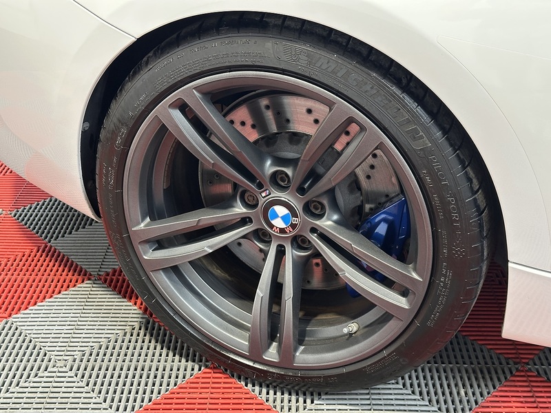 BMW M2 i - U1505