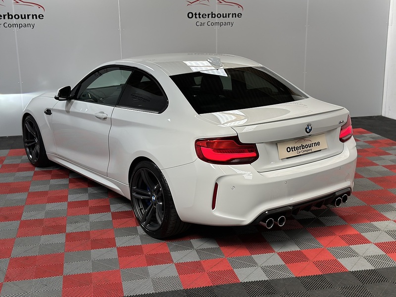 BMW M2 i - U1505