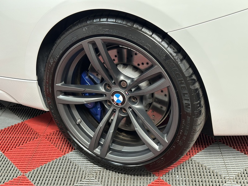 BMW M2 i - U1505