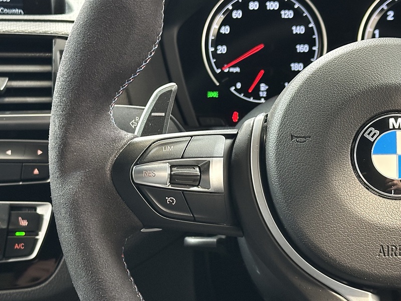 BMW M2 i - U1505