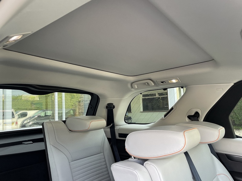 Land Rover 2.0 SD4 HSE Luxury SUV 5dr Diesel Auto 4WD Euro 6 (s/s) (240 ps)