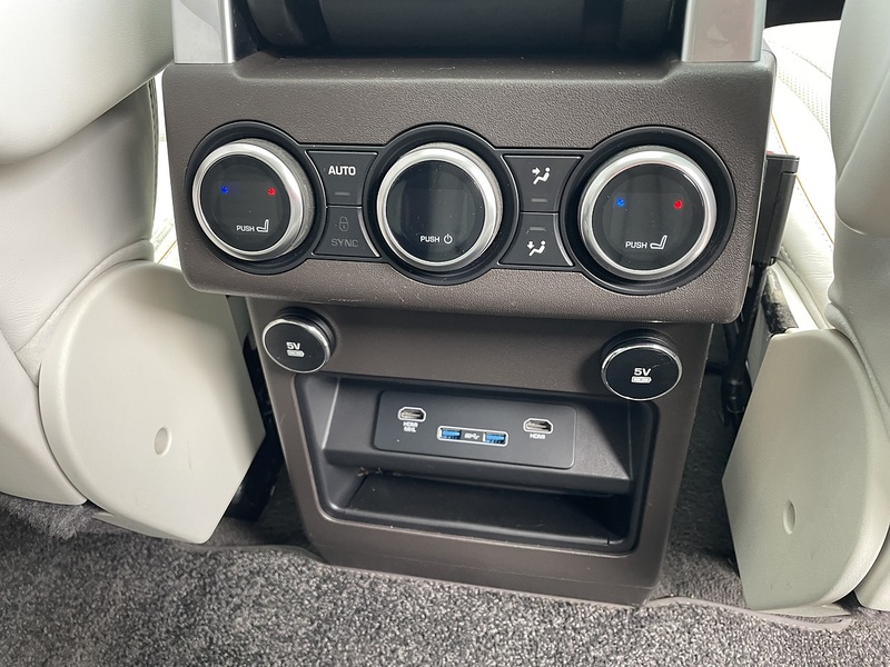 Land Rover 2.0 SD4 HSE Luxury SUV 5dr Diesel Auto 4WD Euro 6 (s/s) (240 ps)