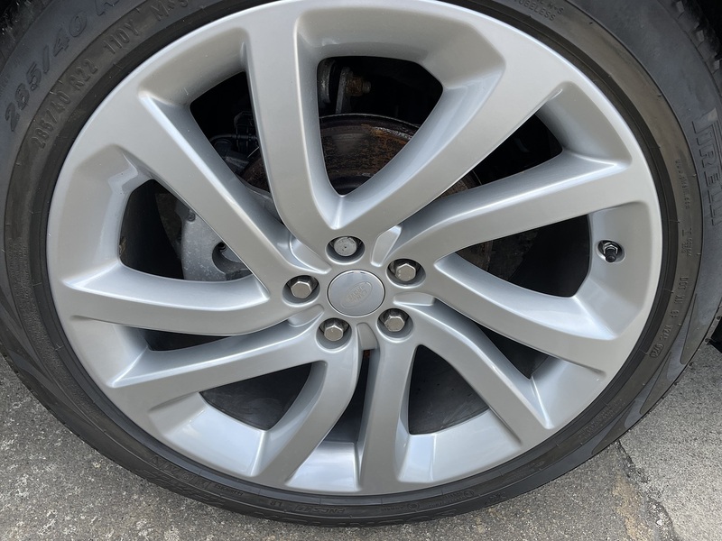 Land Rover 2.0 SD4 HSE Luxury SUV 5dr Diesel Auto 4WD Euro 6 (s/s) (240 ps)