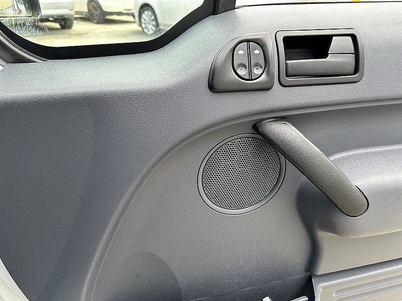 Ford 1.8 TDCi T230 Panel Van 4dr Diesel Manual L3 H3 DPF (89 bhp)