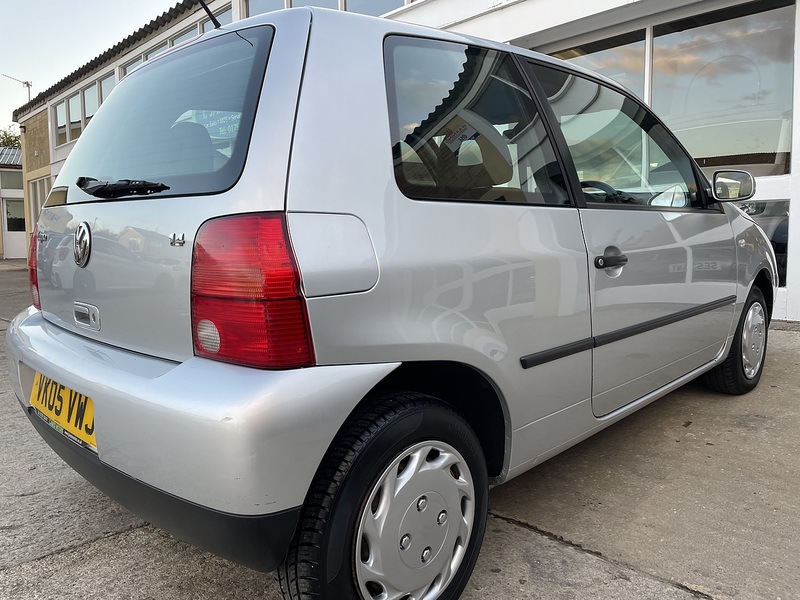 Volkswagen 1.4 E Hatchback 3dr Petrol Manual (151 g/km, 75 bhp)