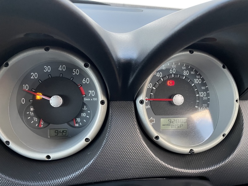 Volkswagen 1.4 E Hatchback 3dr Petrol Manual (151 g/km, 75 bhp)