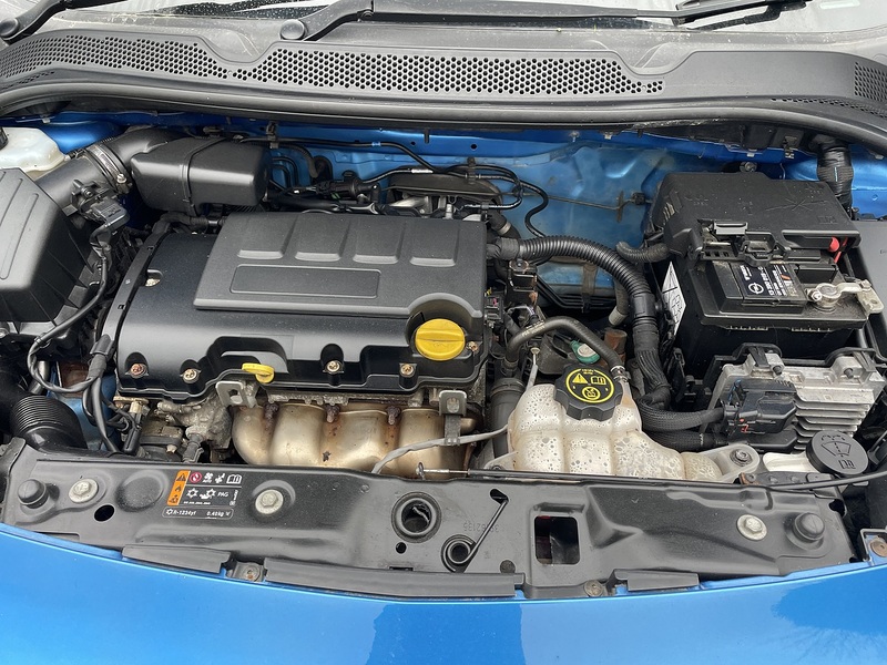 Vauxhall 1.2i Griffin Hatchback 3dr Petrol Manual Euro 6 (70 ps)