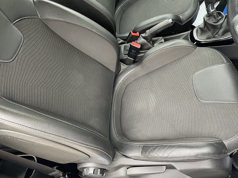 Vauxhall 1.2i Griffin Hatchback 3dr Petrol Manual Euro 6 (70 ps)