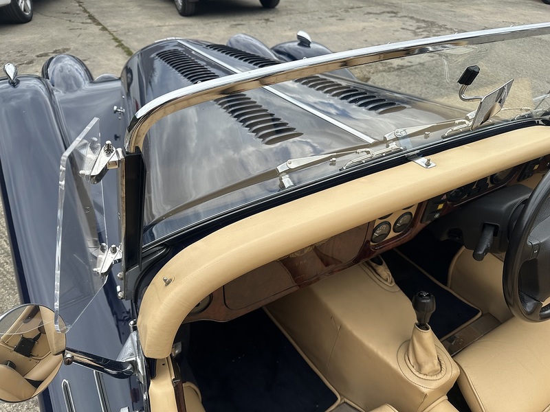 Morgan Plus Eight  Saloon 3.5 Manual Petrol