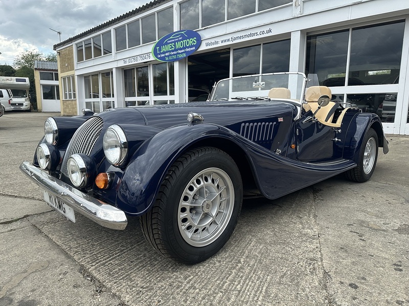 Morgan Plus Eight  Saloon 3.5 Manual Petrol