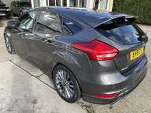 Ford Focus T EcoBoost ST-Line 