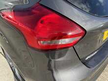 Ford Focus T EcoBoost ST-Line 