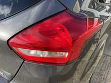 Ford Focus T EcoBoost ST-Line 