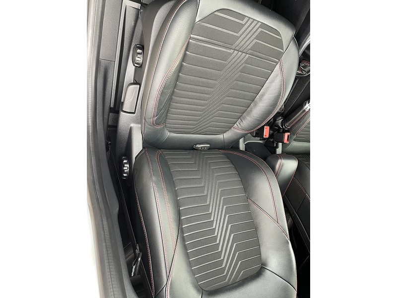 Ford 1.0T EcoBoost MHEV ST-Line X SUV 5dr Petrol Manual Euro 6 (s/s) (125 ps)