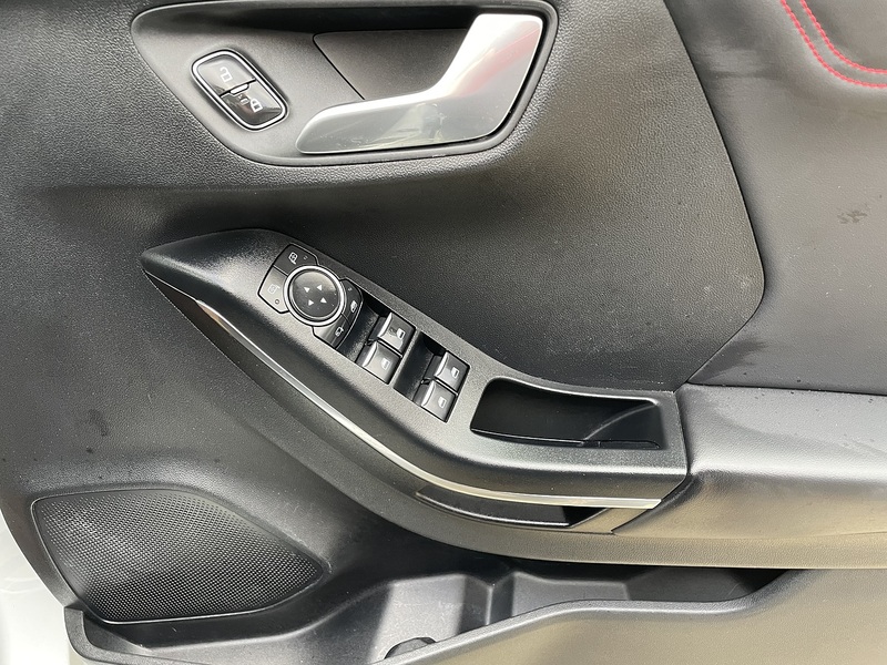 Ford 1.0T EcoBoost MHEV ST-Line X SUV 5dr Petrol Manual Euro 6 (s/s) (125 ps)