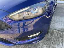 Ford Focus T EcoBoost ST-Line 