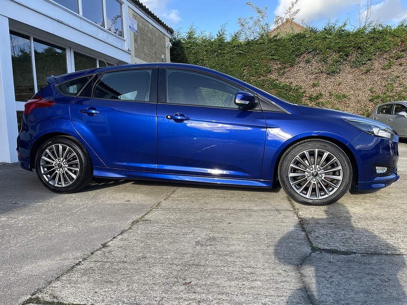 Ford 1.0T EcoBoost ST-Line Hatchback 5dr Petrol Manual Euro 6 (s/s) (140 ps)