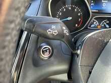 Ford Focus T EcoBoost ST-Line 