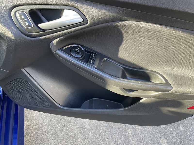 Ford 1.0T EcoBoost ST-Line Hatchback 5dr Petrol Manual Euro 6 (s/s) (140 ps)